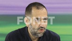 I policiji dosta